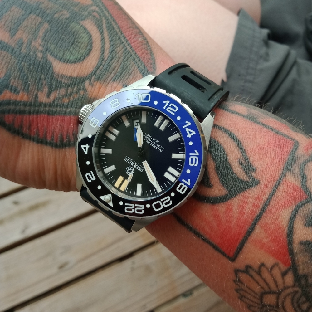 Deep blue day night rescue gmt